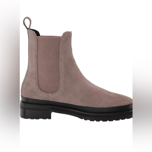 AEROSOLES Women's Leather Camila Chelsea Boot 10 Used good condition - Picture 7 of 14